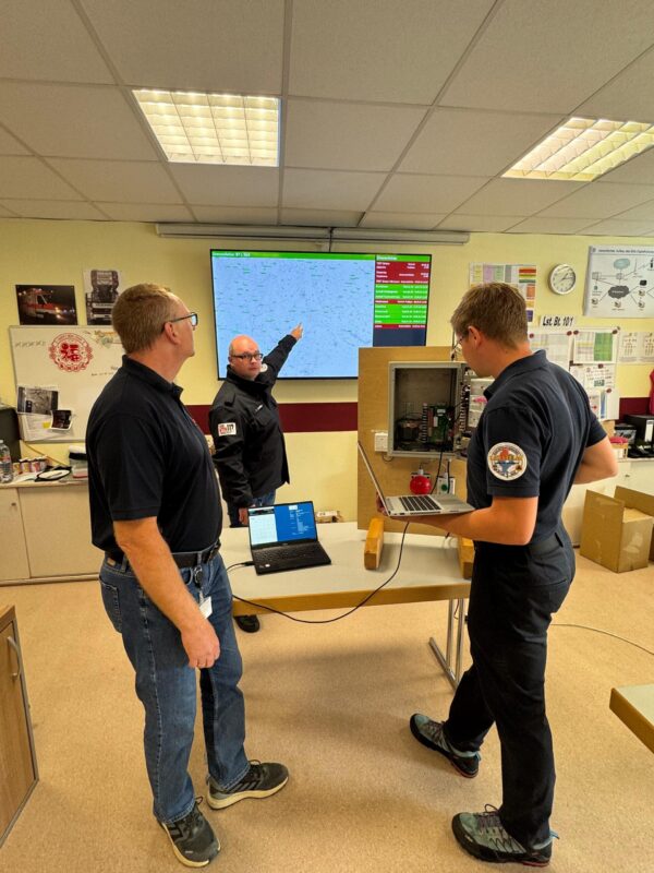 Moderne Sirenen haben die Möglichkeit im Batteriebetrieb auch bei Stromausfall das Warnsignal auszusenden und die Feuerwehr zu alarmieren.
